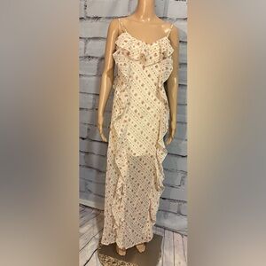 NWT Sim & Sam Floral Flowy Dress Size Small